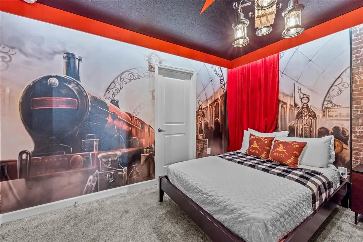 Harry Potter room, Hogwarts Express